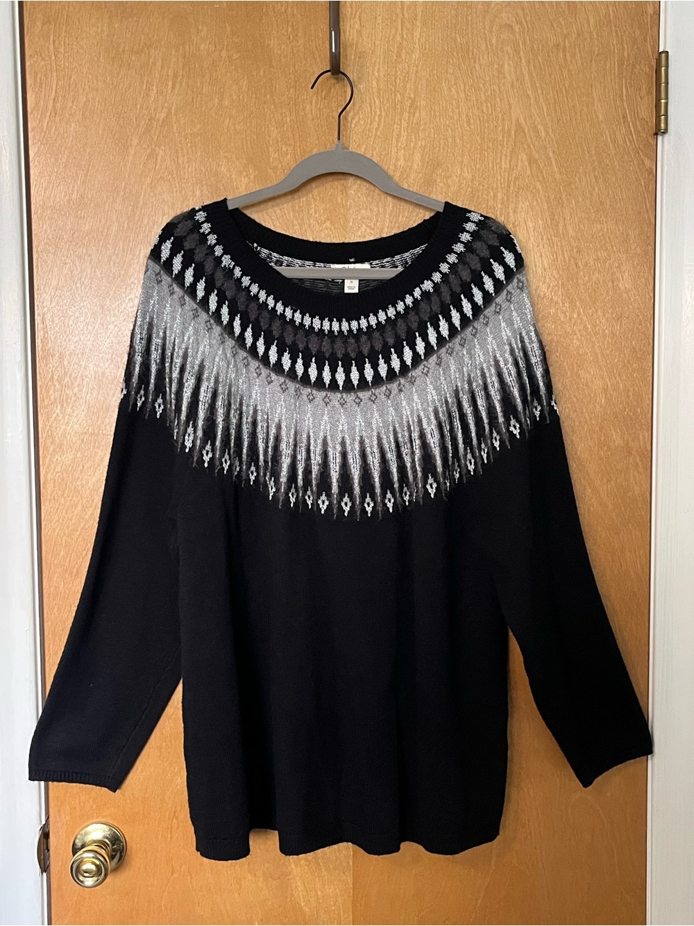 Style & Co. Women’s Plus-Size Black Sweater with Gray and Silver Neck | Size 1x